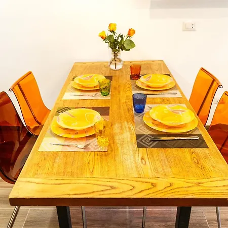 Maison Chic Cornelia - San Pietro Apartment
