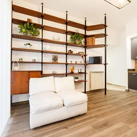 Daire Maison Chic Cornelia - San Pietro