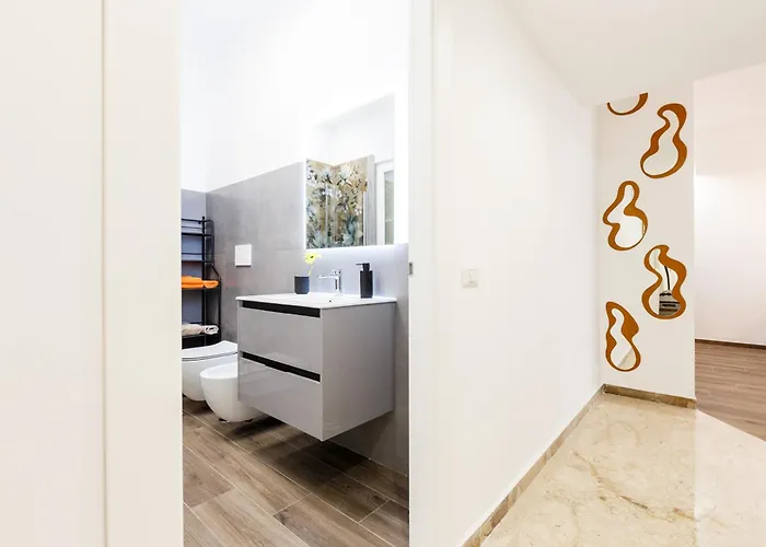 Maison Chic Cornelia - San Pietro Apartment *