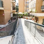 Maison Chic Cornelia - San Pietro Apartment *