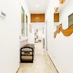 Apartment Maison Chic Cornelia - San Pietro