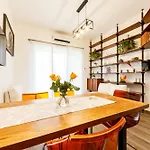 Maison Chic Cornelia - San Pietro Apartment