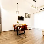 Maison Chic Cornelia - San Pietro Apartment *